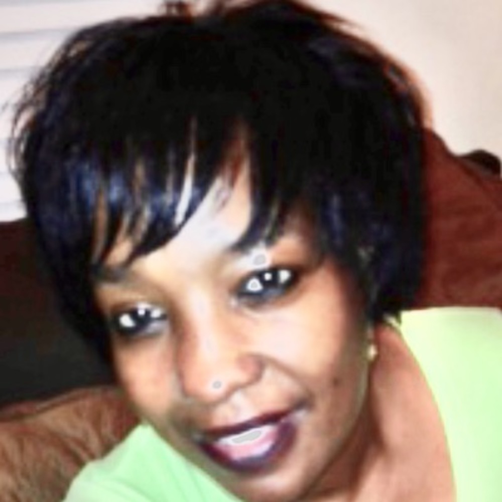 Meet your Posher, Brenda